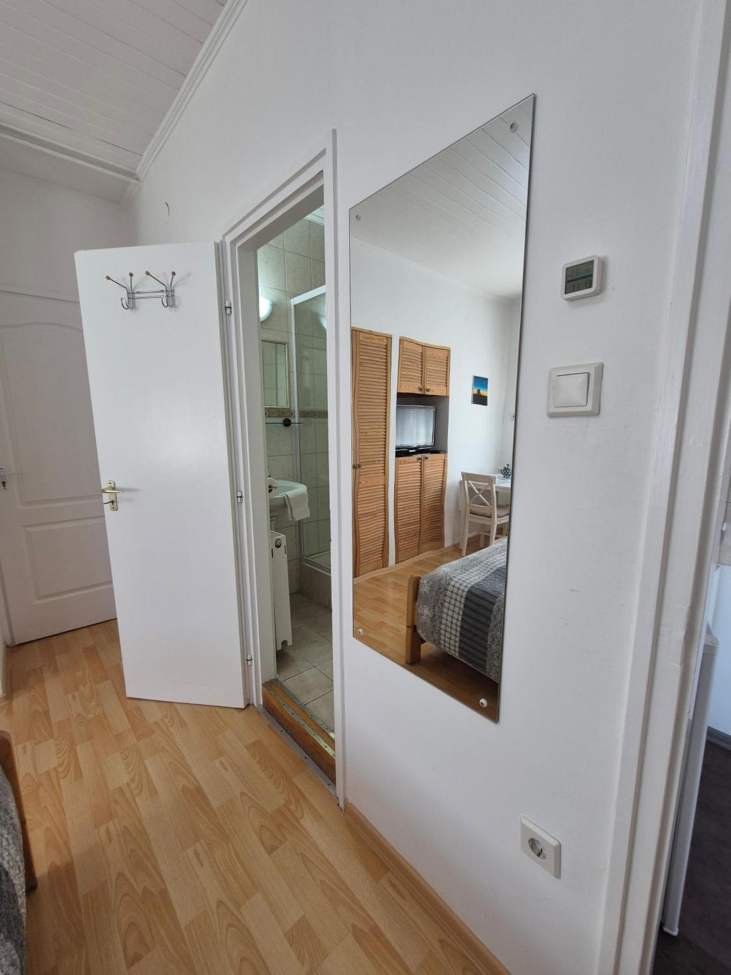 Roxanna Apartman Gyula Dış mekan fotoğraf