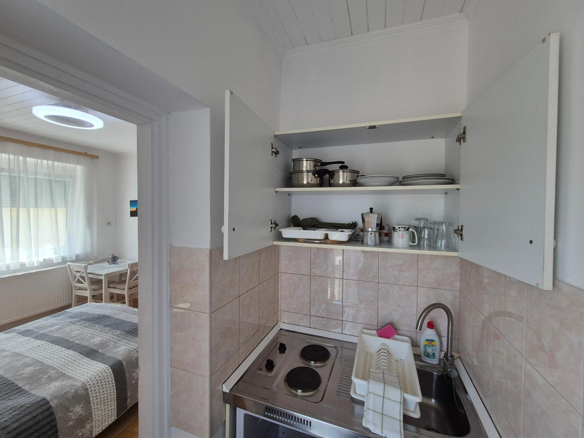Roxanna Apartman Gyula Dış mekan fotoğraf