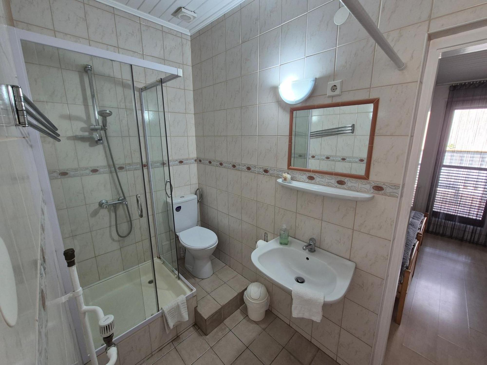 Roxanna Apartman Gyula Dış mekan fotoğraf