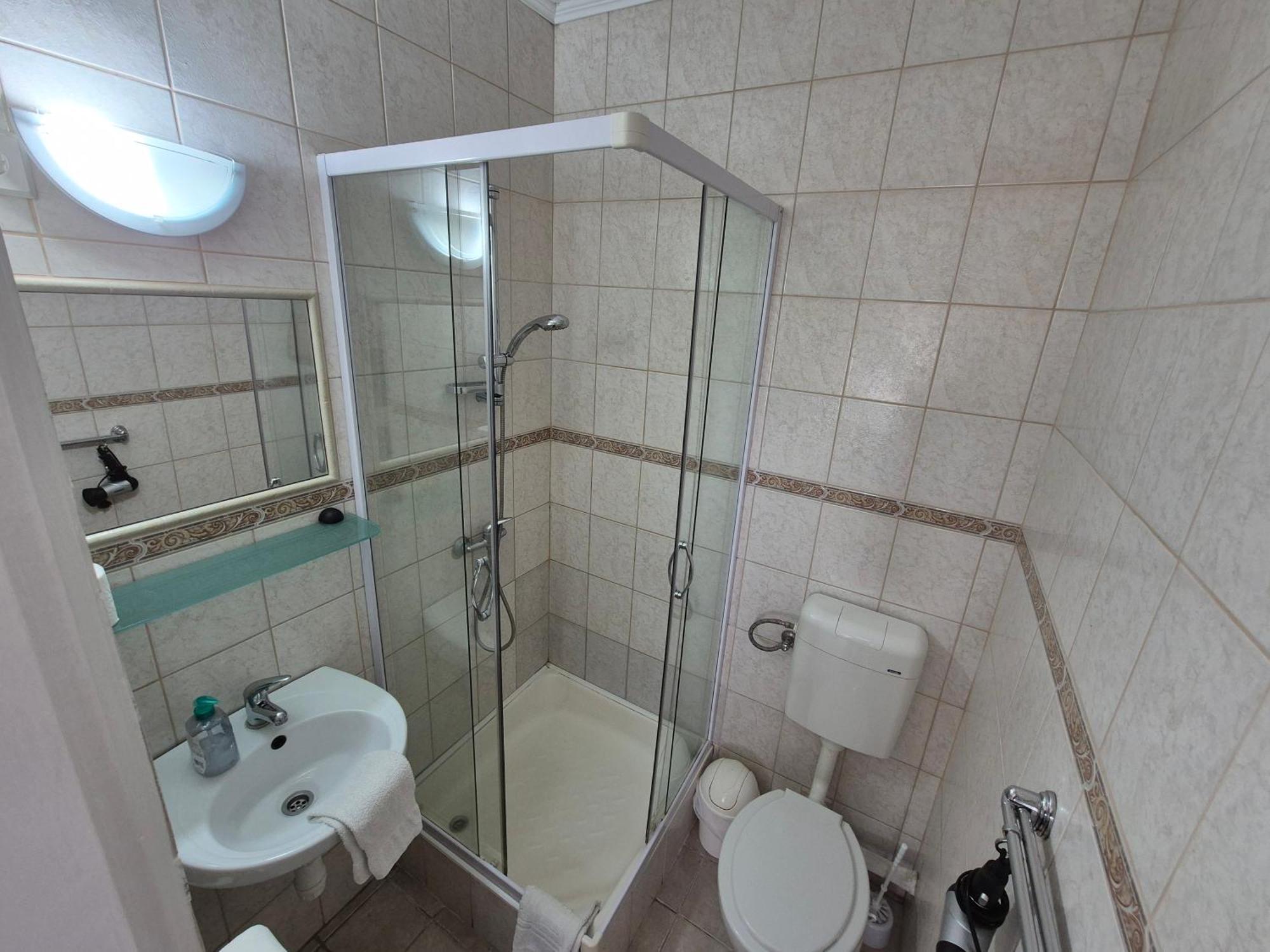 Roxanna Apartman Gyula Dış mekan fotoğraf